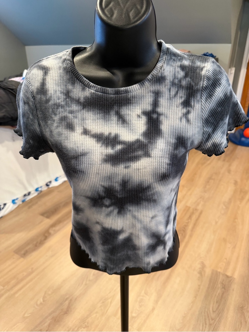 wild fable Black & White Tie-Dye Ribbed Crop Tee